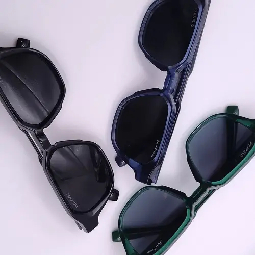 عینک آفتابی FARIGROM- تصویر کاور